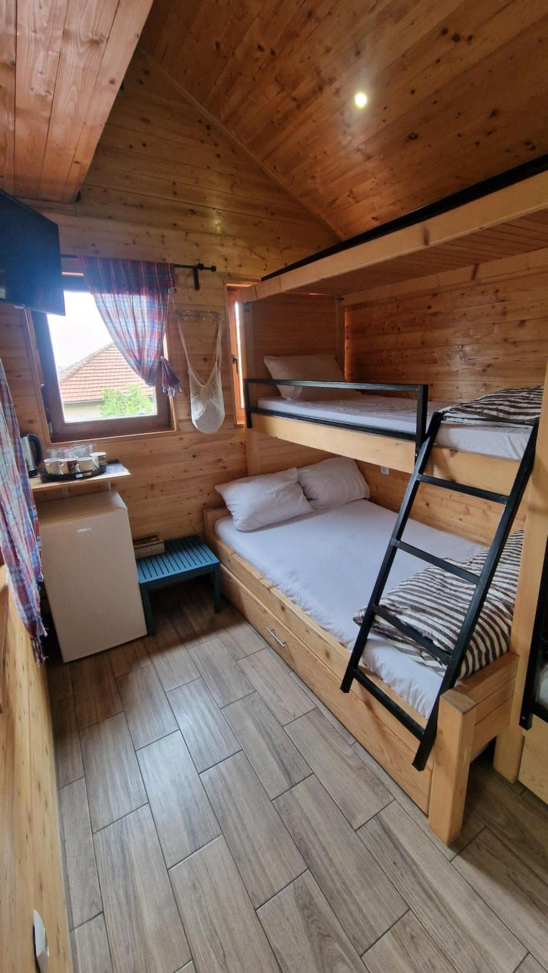 The Apartma *